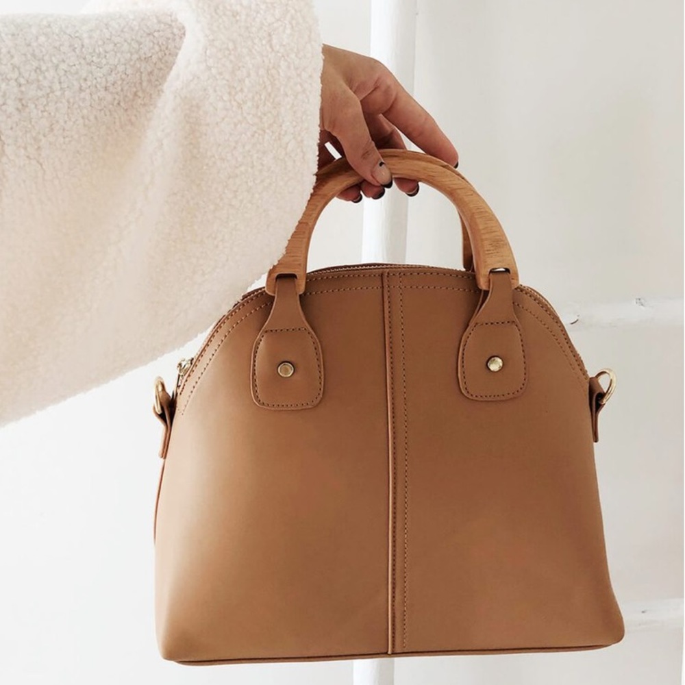 ISO Sabo Skirt Wooden Handle Tote